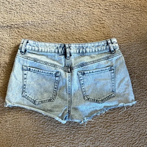PacSun Light Blue Lace-Up Jean Shorts - Picture 2 of 4